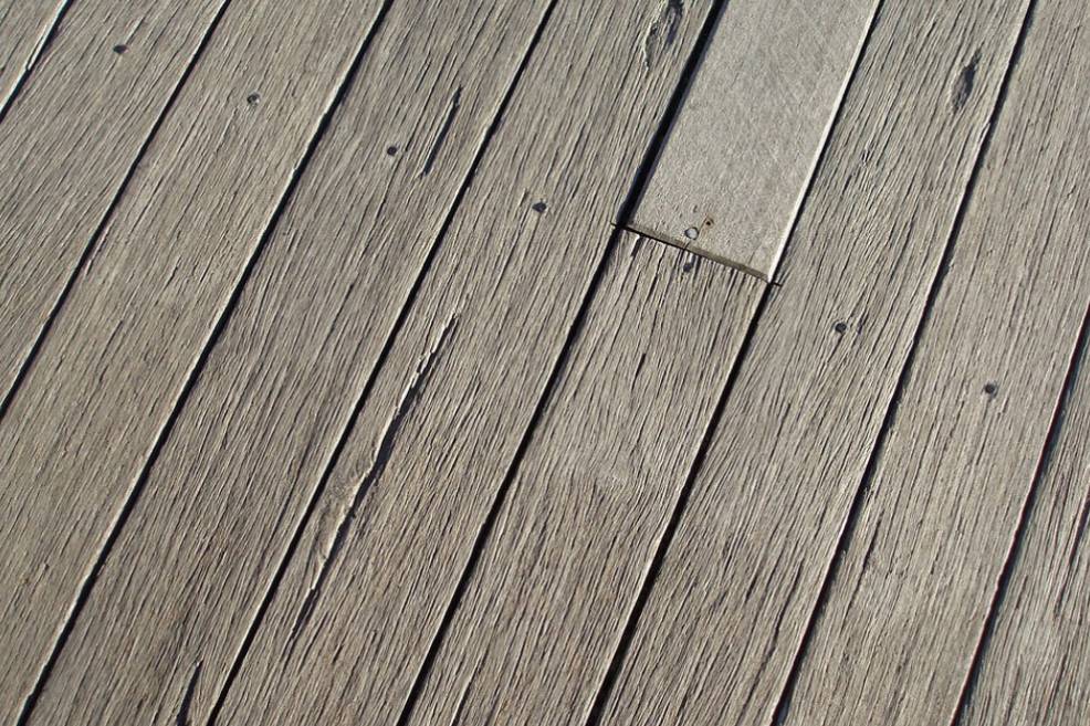 close up of the deck 