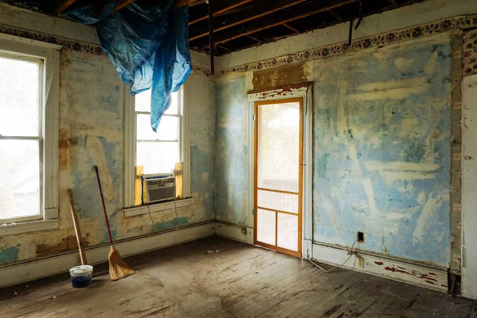 Interior view of the house before painting